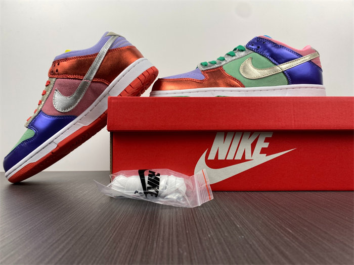 NK Dunk Low Sunset Pulse DN0855-600 detail 2