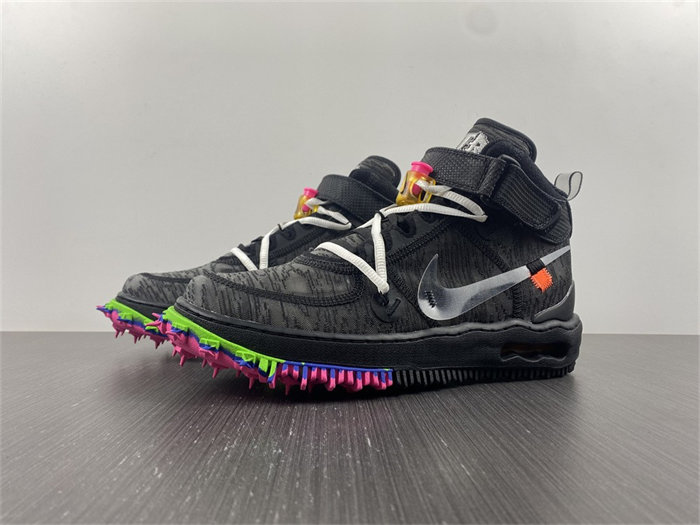 NK Air Force 1 Mid OW Black DO6290-001