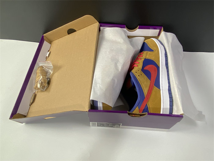NK SB Dunk Low Reverse Papa Bear BQ6817-700 detail 7