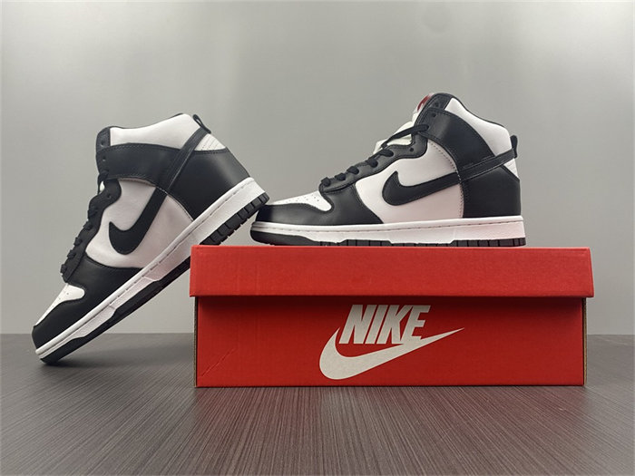 NK Dunk High Panda DD1869-103 detail 2