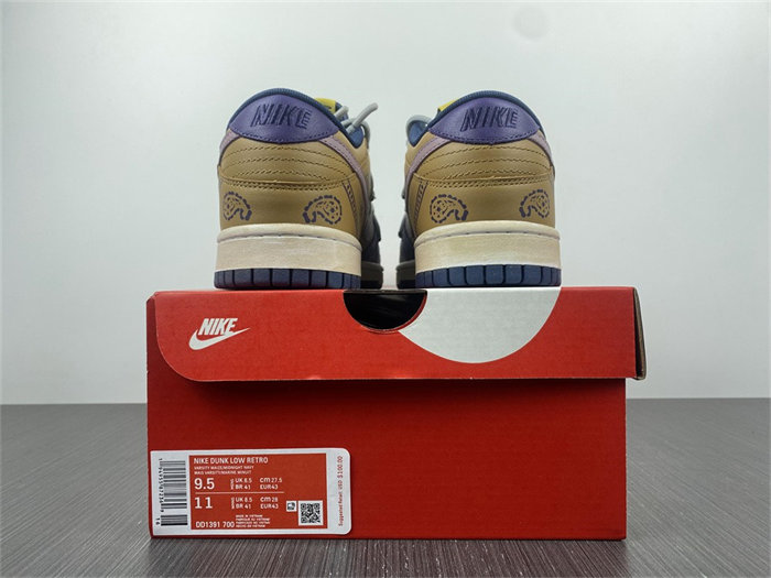 NK Dunk Low RETRO DD1391-700 detail 5
