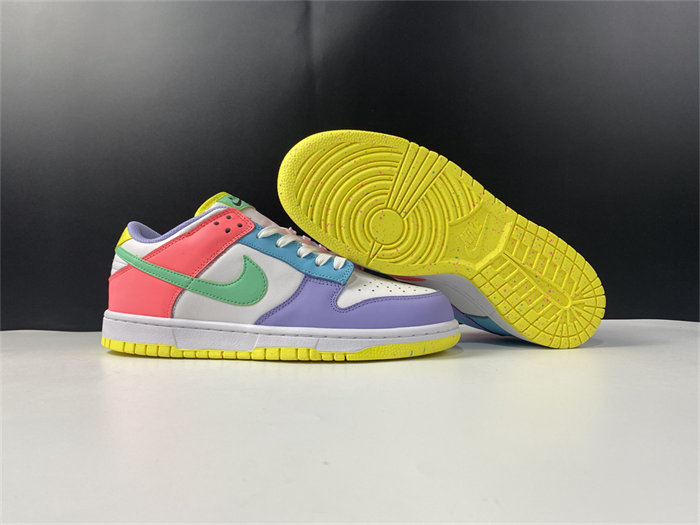 NK Dunk Low SE Easter Candy DD1872-100 detail 3