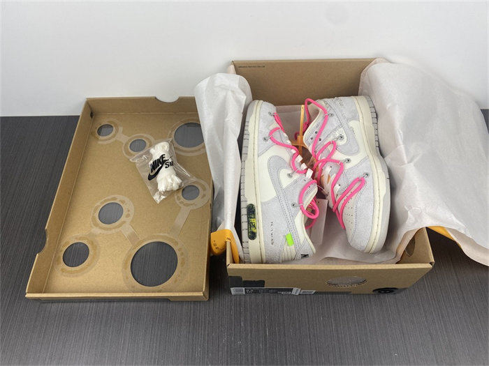 NK Dunk Low OW Lot 17 DJ0950-117 detail 7