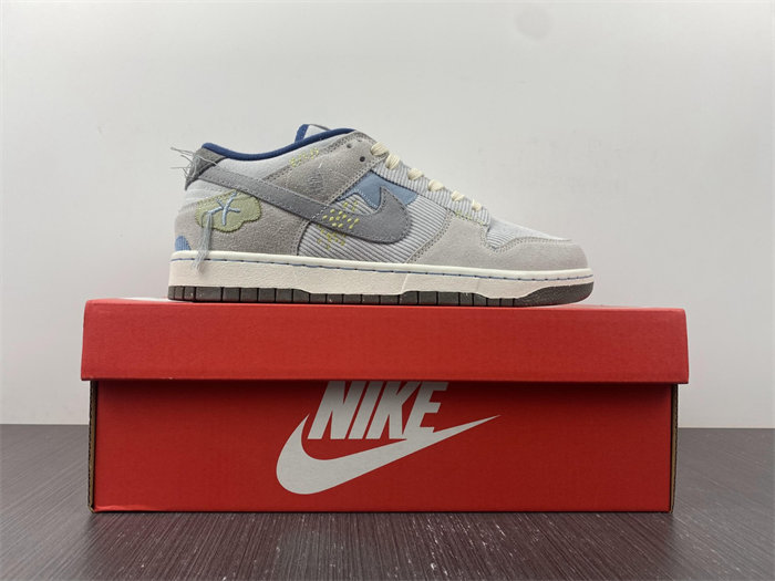 NK Dunk Low On the Bright Side Photon Dust DQ5076-001 detail 7