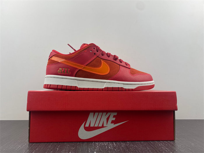 NK Dunk Low ATL FD0724-657 detail 4