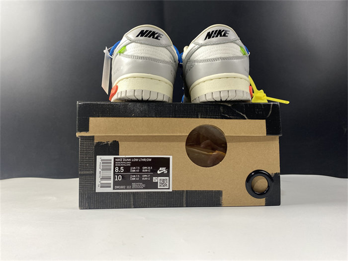 NK Dunk Low OW Lot 10 DM1602-112 detail 5