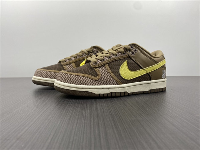 NK Dunk Low SP Undefeated Canteen Dunk vs. AF1 Pack DH3061-200