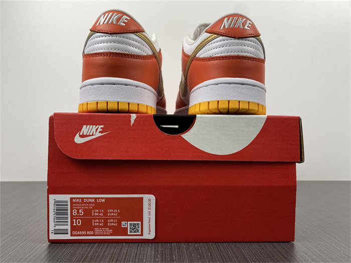 NK Dunk Low University Gold DQ4690-800 detail 5