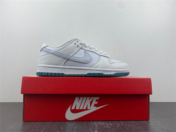 NK DUNK LOW 2023 FD9911-101 detail 4