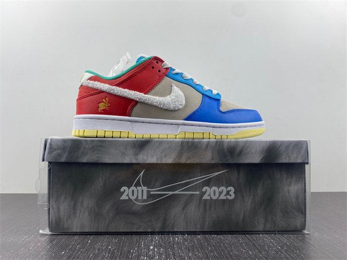 NK Dunk Low Retro PRM Year of the Rabbit Blue Orange Cream FD4203-111 detail 4