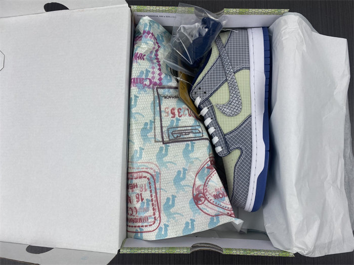 NK Dunk Low Union Passport Pack Pistachio DJ9649-401 detail 6