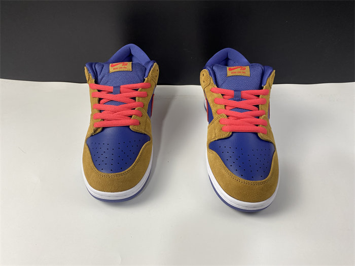NK SB Dunk Low Reverse Papa Bear BQ6817-700 detail 4