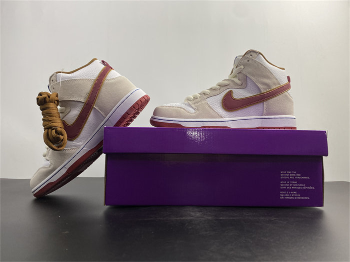 NK SB Dunk High Sail Bright Crimson CV9499-100 detail 2