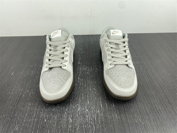 NK Dunk Low Ironstone FD9746-001 detail 7