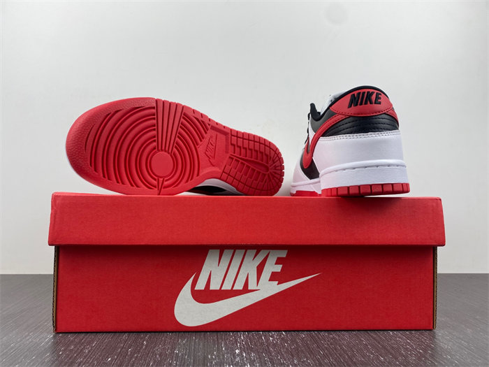 NK Dunk Low Retro White Black University Red FD9762-061 detail 3