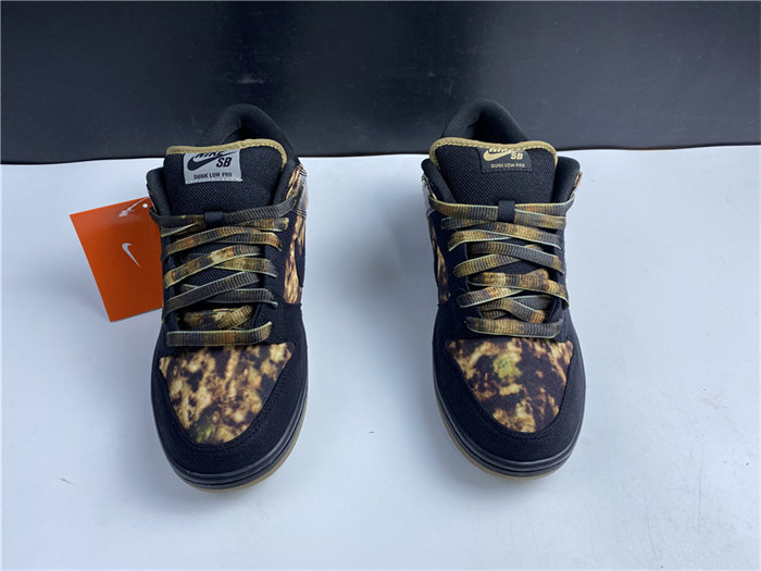 NK Dunk SB Low Pushead 2 536356-002 detail 4