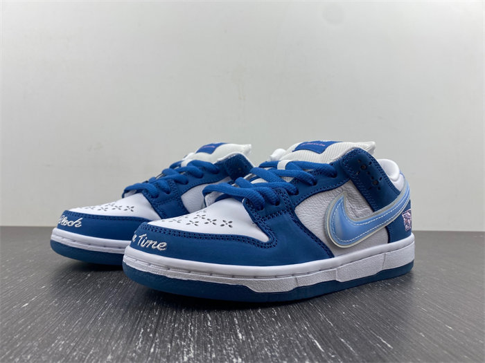 NK SB Dunk Low Born x Raised One Block At A Time FN7819-400 detail 6