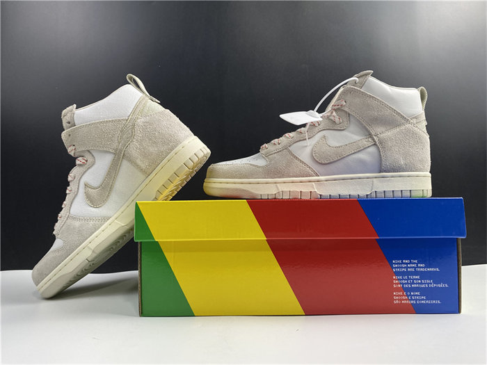 NK Dunk High Notre Light Orewood Brown CW3092 100 detail 2