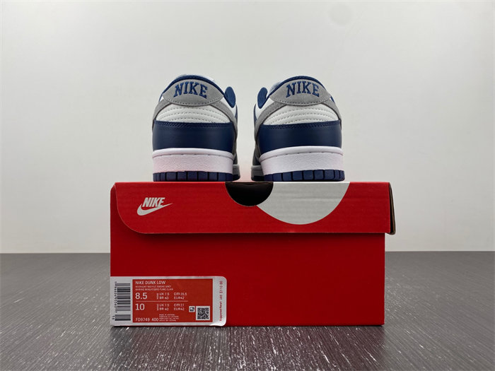 NK Dunk Low Summit White Midnight Navy FD9749-400 detail 5