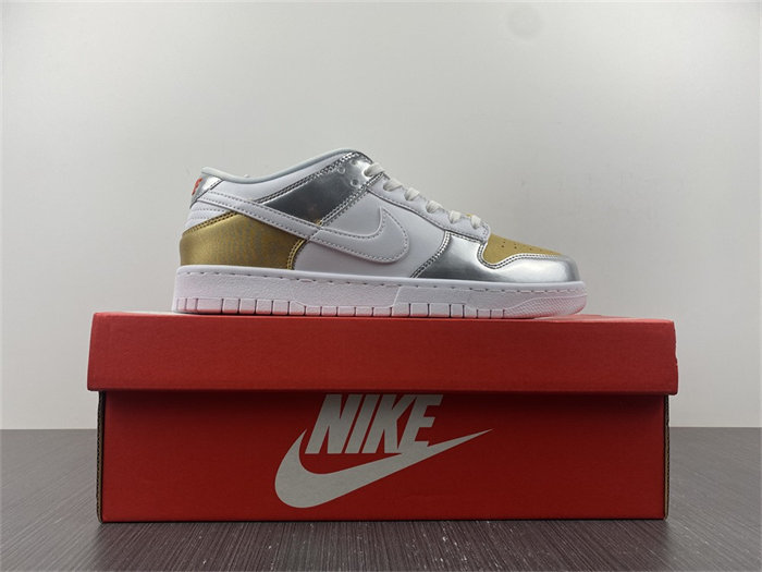 NK Dunk Low Heirloom DH4403-700 detail 7