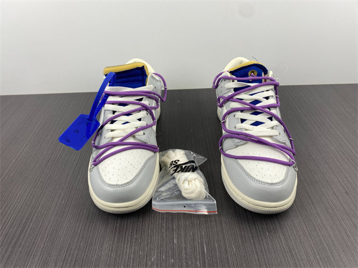 NK Dunk Low OW Lot 48 DM1602-107 detail 4