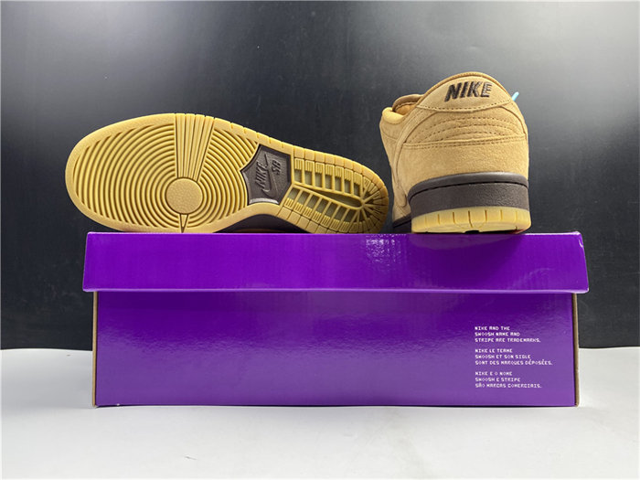 NK SB Dunk Low Wheat BQ6817-204 detail 6