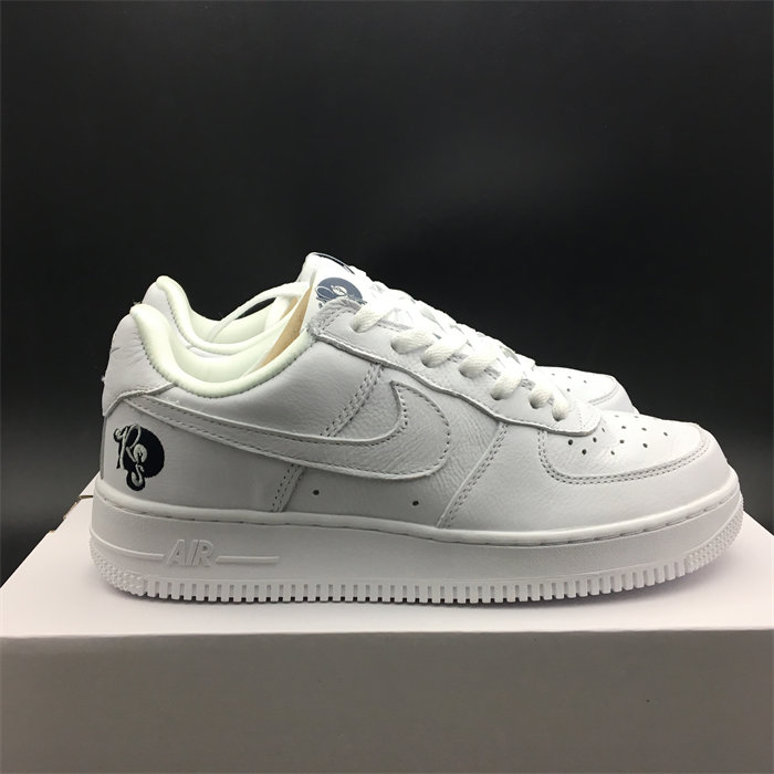 NK Air Force 1 Low Roc-A-Fella AO1070-101 detail 7