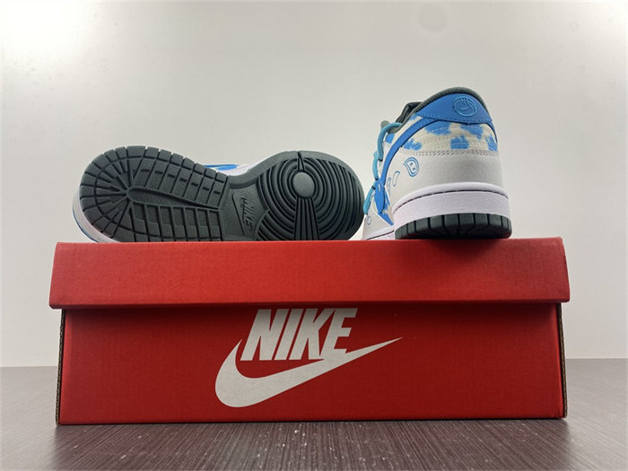 NK Dunk Low RETRO DH0957-100 detail 6