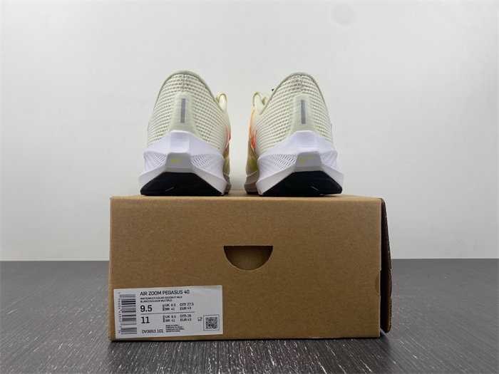 NK Air Zoom Pegasus 40 Coconut Milk Lime DV3853-101 detail 5