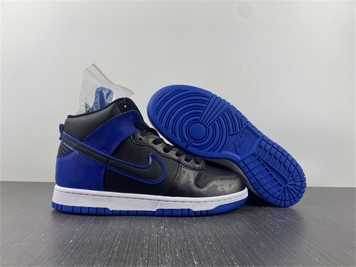 NK Dunk High SE Camo Black Royal DD3359-001 detail 3
