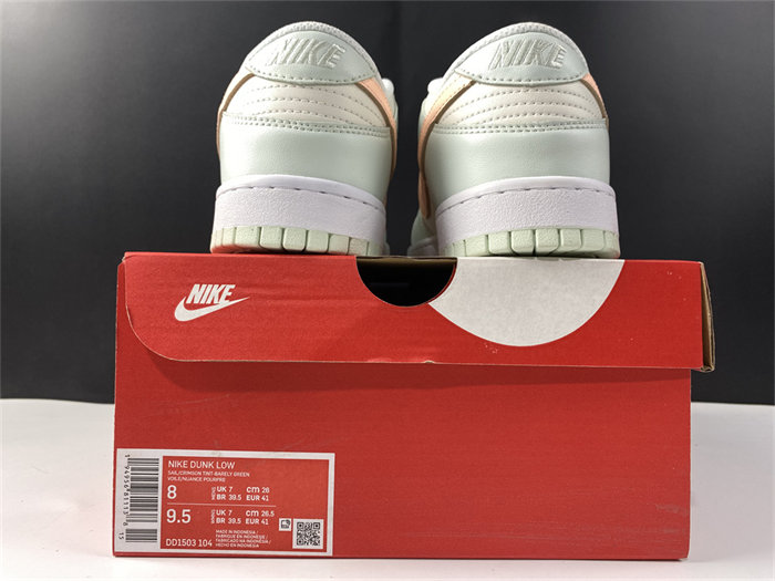 NK Dunk Low Barely Green DD1503-104 detail 5