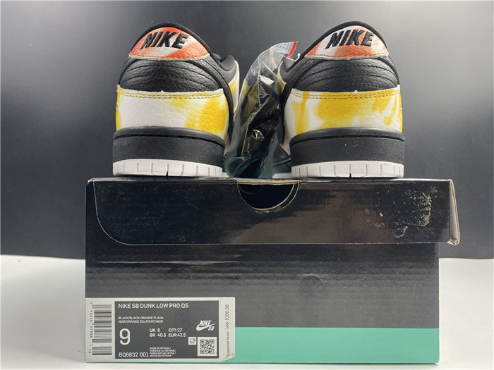 NK SB Dunk Low Raygun Tie-Dye Black BQ6832-001 detail 5