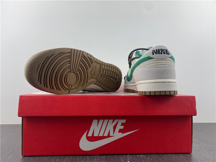 NK Dunk Low SE 85 DO9457-100J detail 3