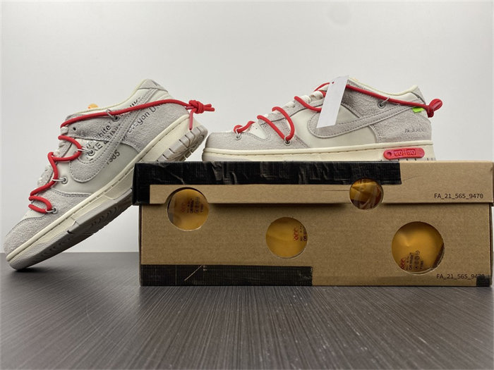 NK Dunk Low OW Lot 40 DJ0950-103 detail 2