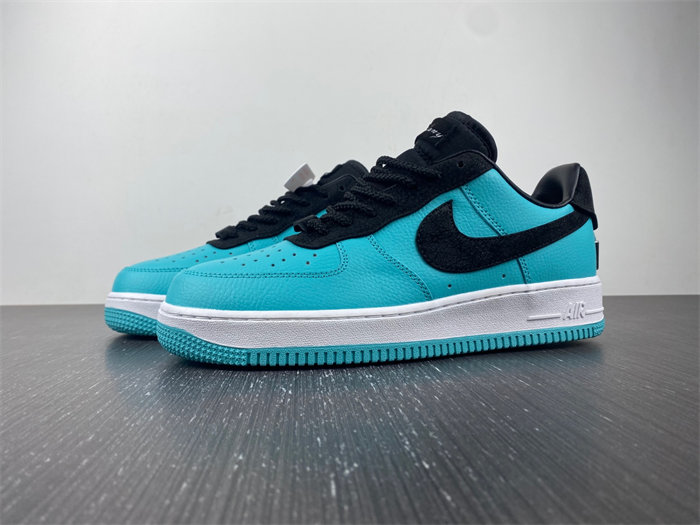 NK Air Force 1 Low Tiffany & Co. 1837 DZ1382-002 detail 2