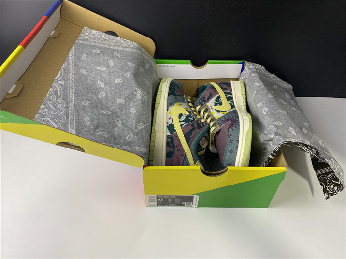 NK Dunk Low Community Garden CZ9747-900 detail 7