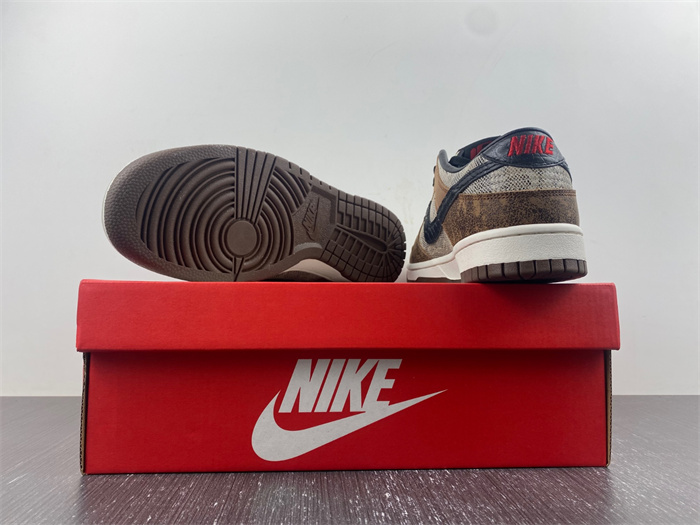 NK Dunk Low Premium CO.JP Brown Snakeskin FJ5434-120 detail 3