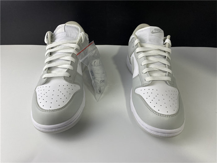 NK SB Dunk Low Silver ash killer CU1726-201 detail 4