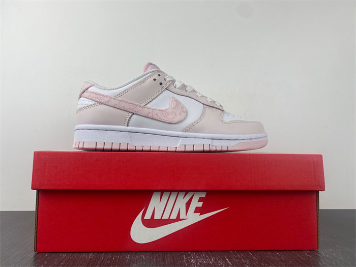 NK Dunk Low Essential Paisley Pack Pink FD1449-100 detail 4