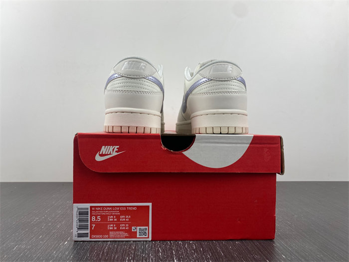 NK Dunk Low ESS Sail Oxygen Purple DX5930-100 detail 5