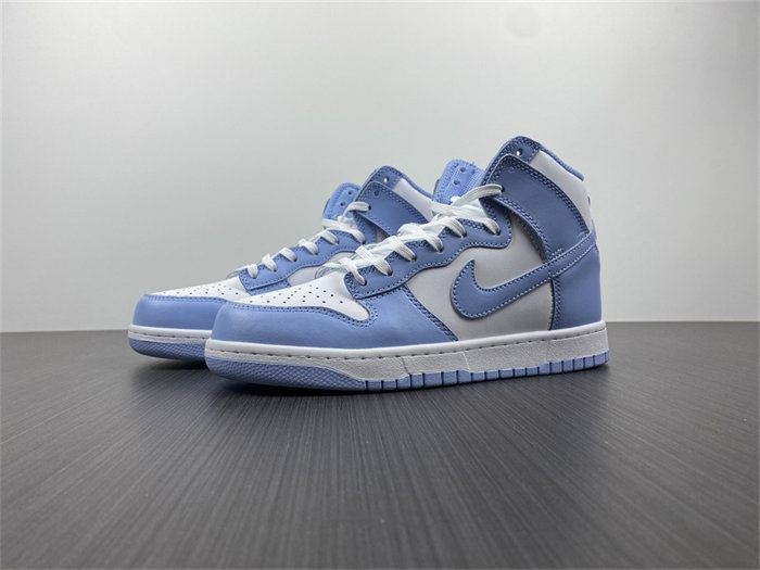 NK Dunk High Aluminum DD1869-107