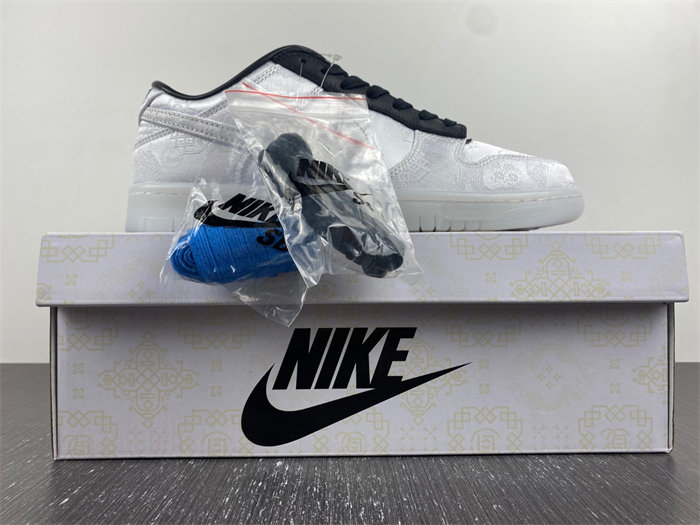 NK Dunk Low CLOT Fragment White FN0315-110 detail 2