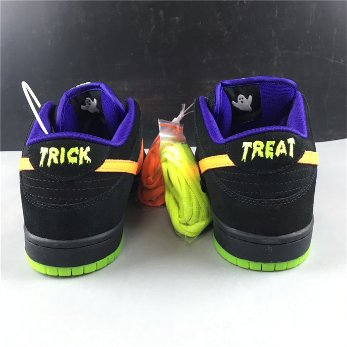 NK SB Dunk Low Night of Mischief Halloween BQ6817-006 detail 6