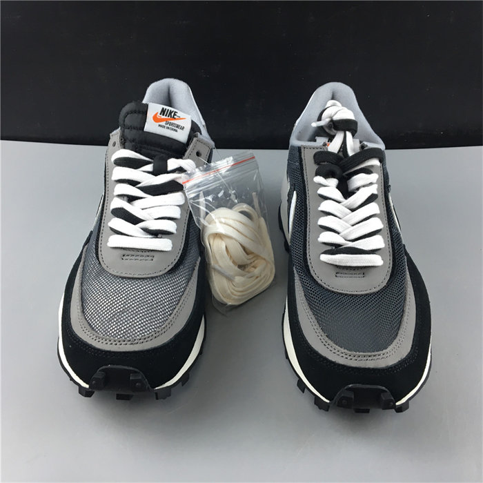 NK LD Waffle sacai Black BV0073-001 detail 4