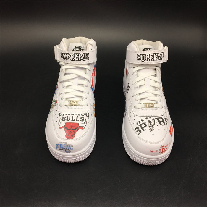 NK Air Force 1 Mid Supreme NBA White AQ8017-100 detail 4