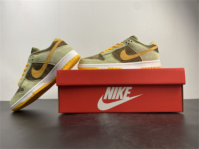 NK Dunk Low Dusty Olive DH5360-300 detail 2