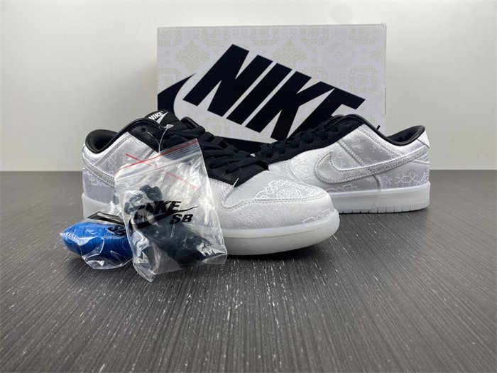 NK Dunk Low CLOT Fragment White FN0315-110