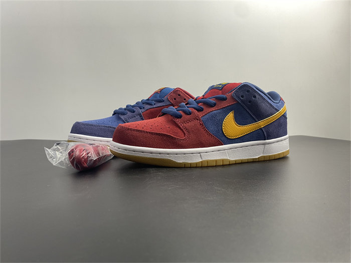 NK SB Dunk Low Barcelona DJ0606-400