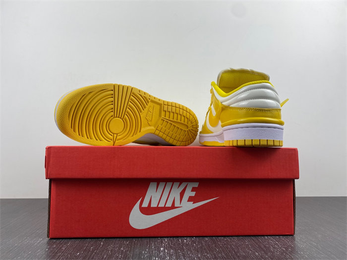 NK Dunk Low Twist “Vivid Sulfur” DZ2794-100 detail 3