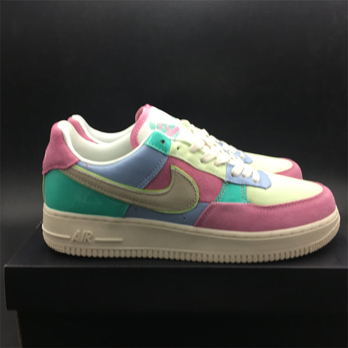 NK Air Force 1 Low Easter AH8462-400 detail 7